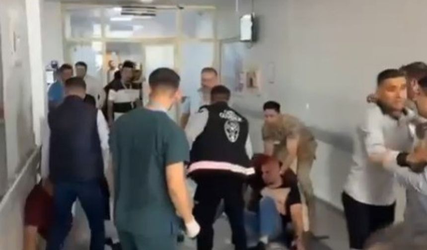 Hastane acilinde tekme tokat kavga!