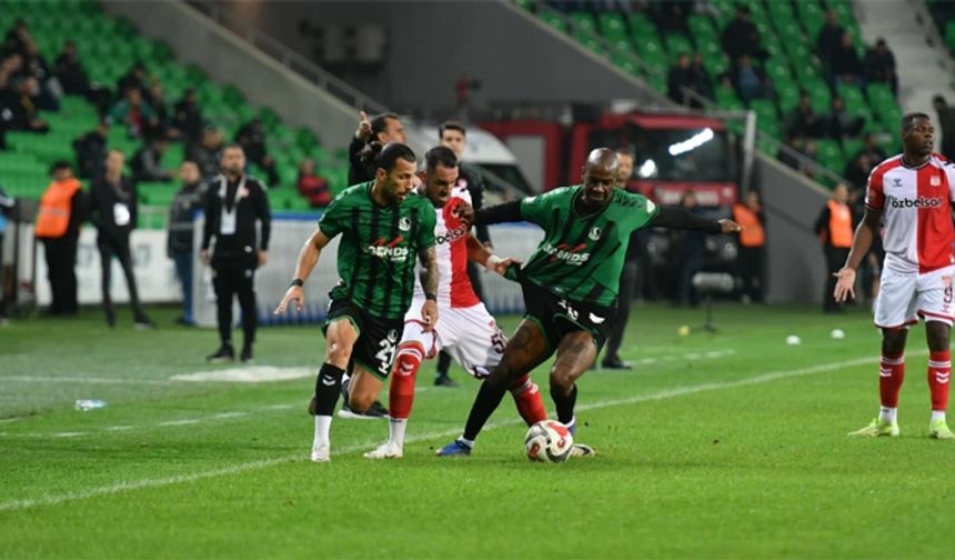 Sakaryaspor'u teknik direktörü yaktı!
