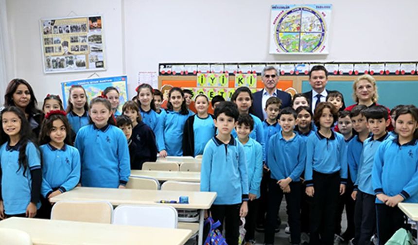 'Öğretmenler bizim değerimiz'