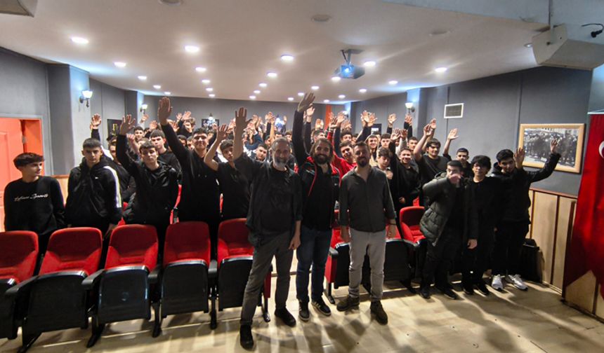 Gençler israfa karşı bilinçlendi